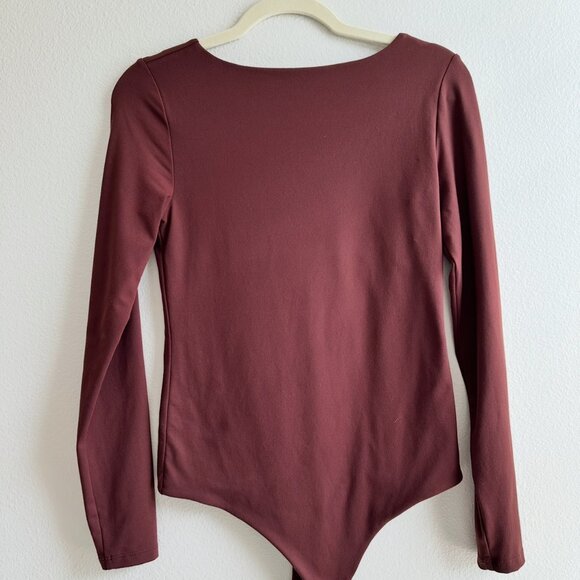 NWOT Nuuds Open Back Bodysuit Medium Black Cherry Slimming Bodycon Holiday Top - Picture 10 of 10